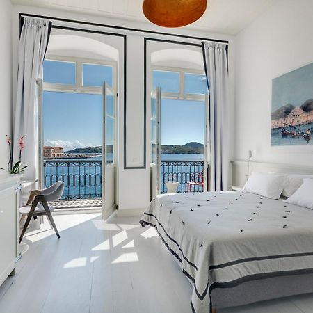 Skylight Hotel Ermoupoli Ngoại thất bức ảnh