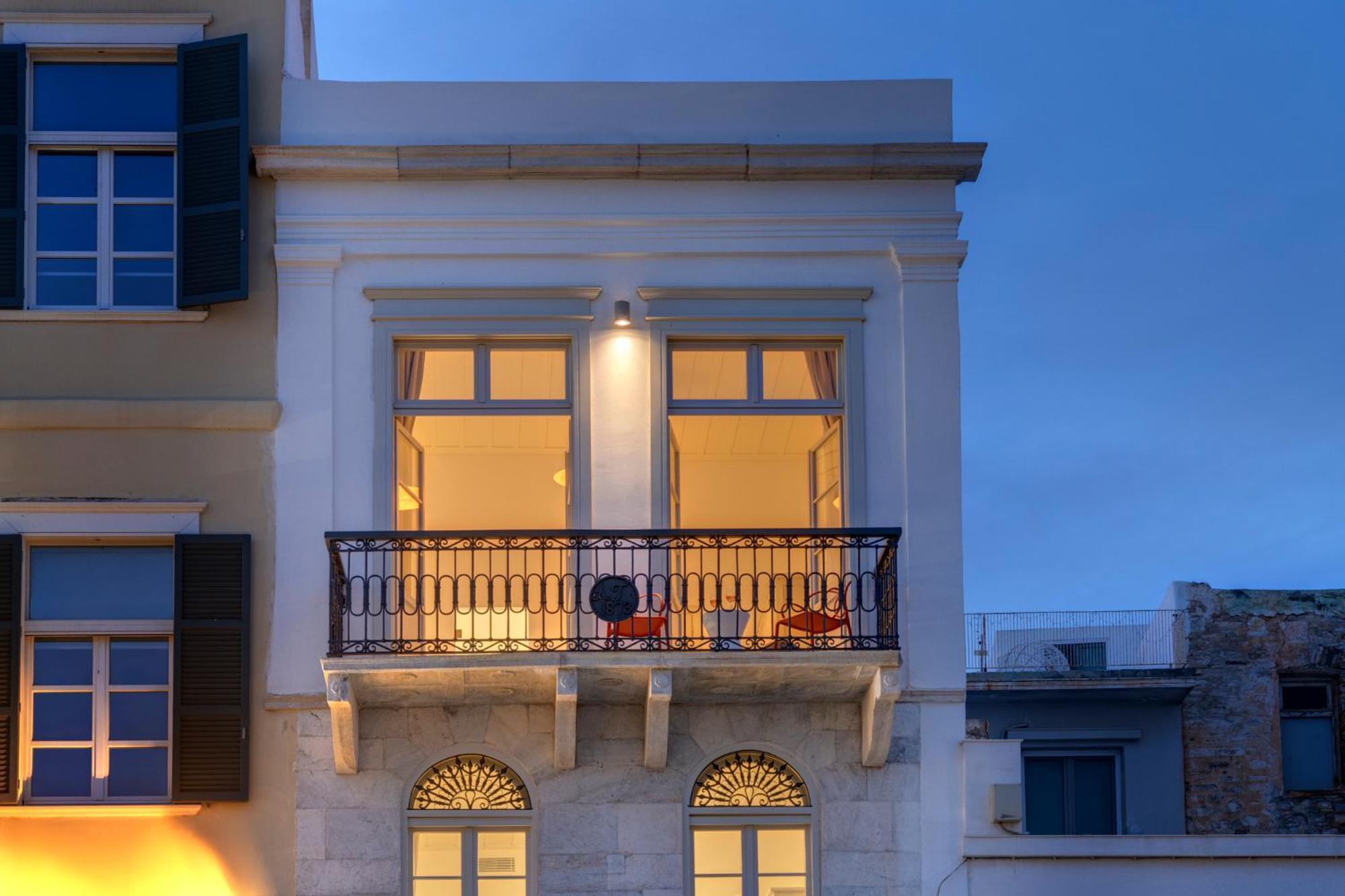Skylight Hotel Ermoupoli Ngoại thất bức ảnh