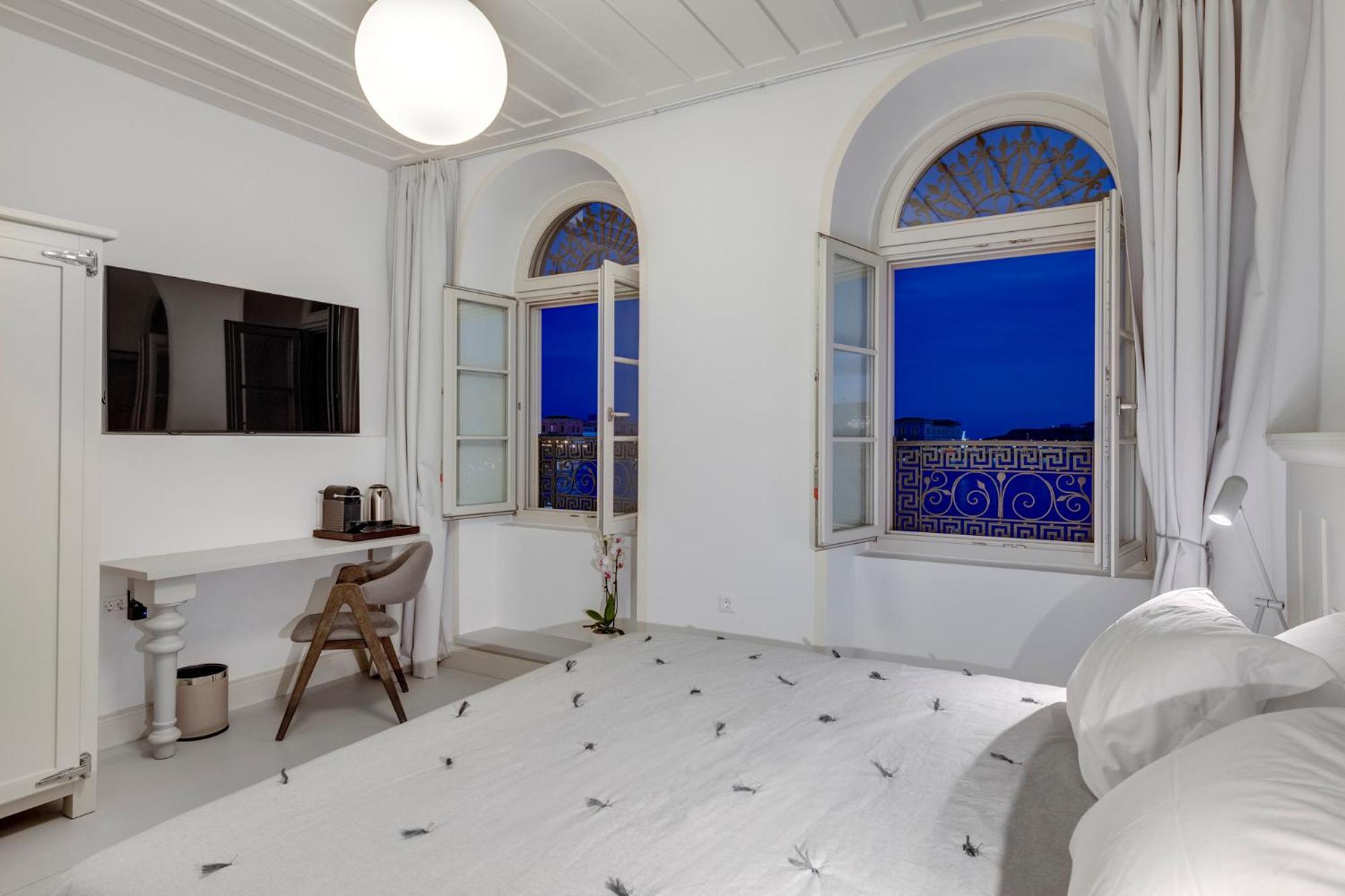 Skylight Hotel Ermoupoli Ngoại thất bức ảnh