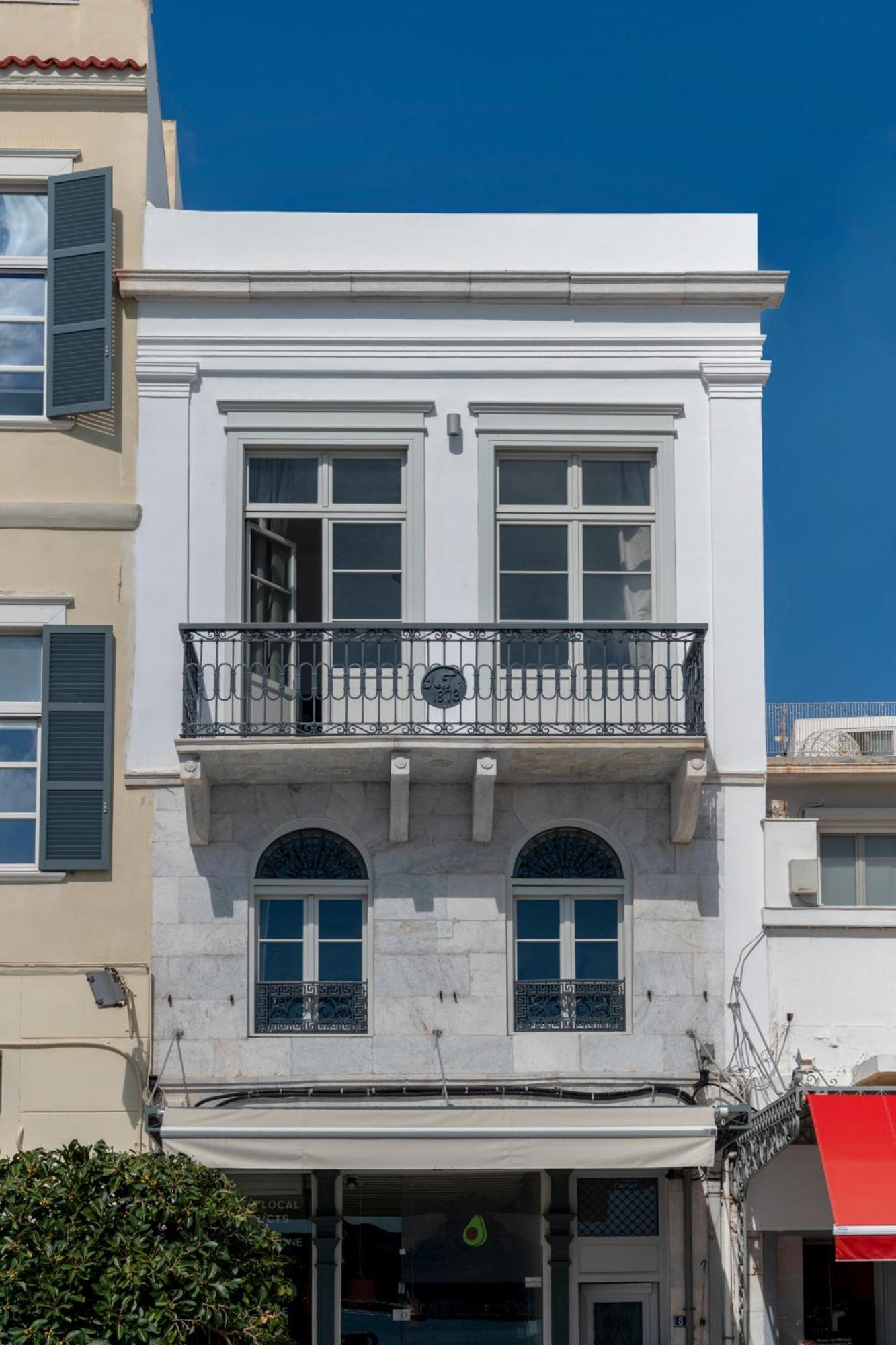 Skylight Hotel Ermoupoli Ngoại thất bức ảnh