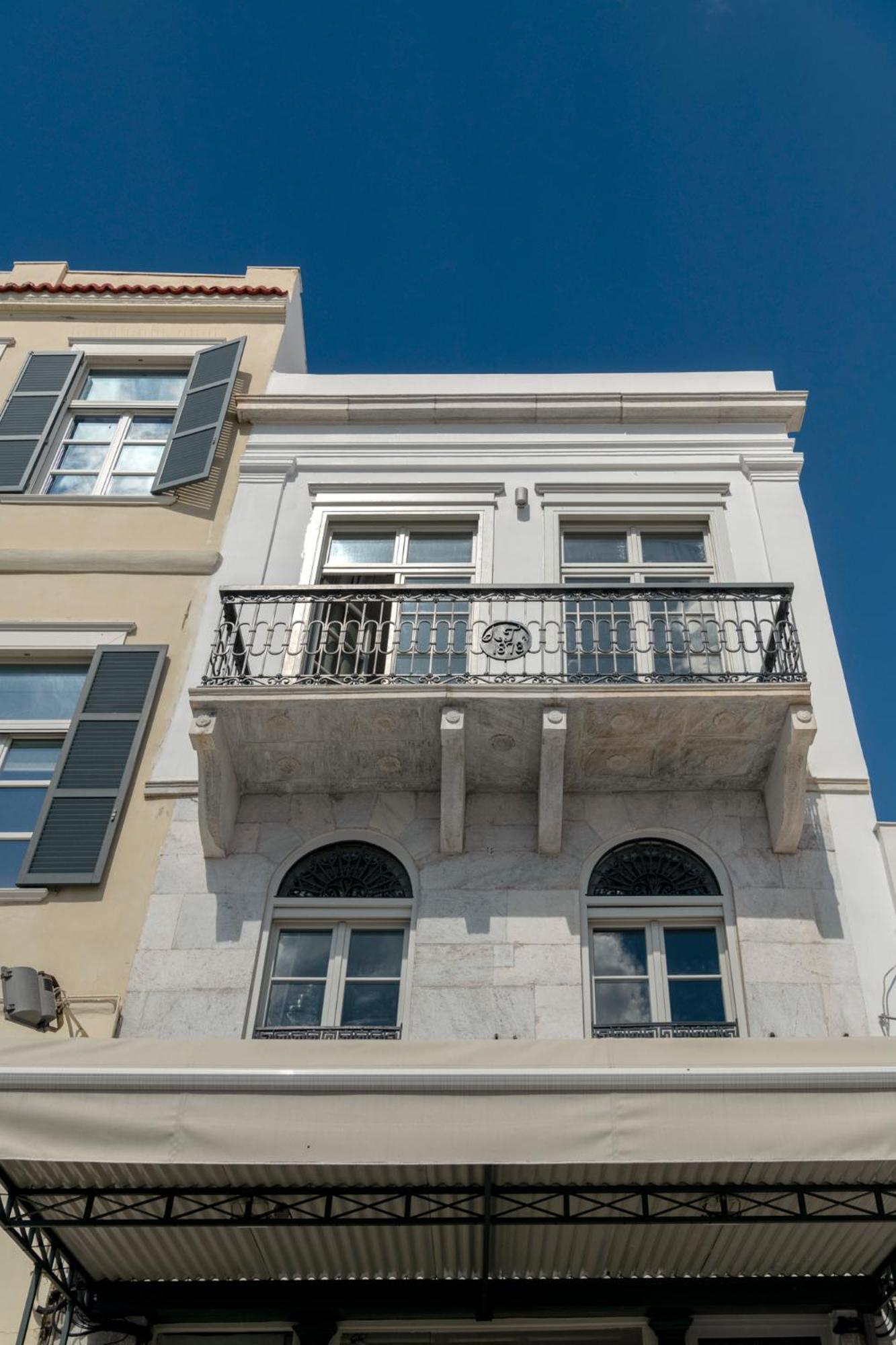 Skylight Hotel Ermoupoli Ngoại thất bức ảnh