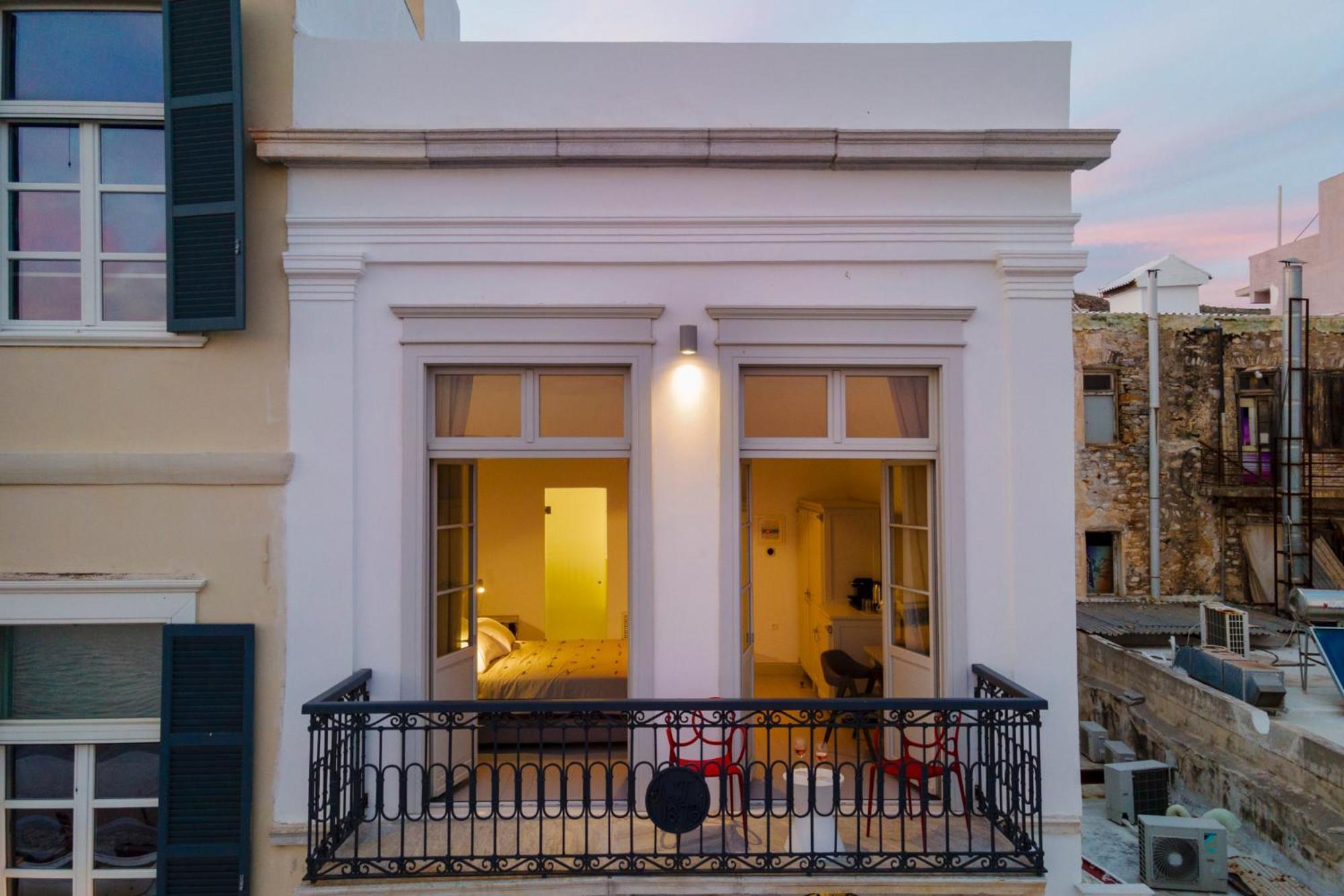 Skylight Hotel Ermoupoli Ngoại thất bức ảnh