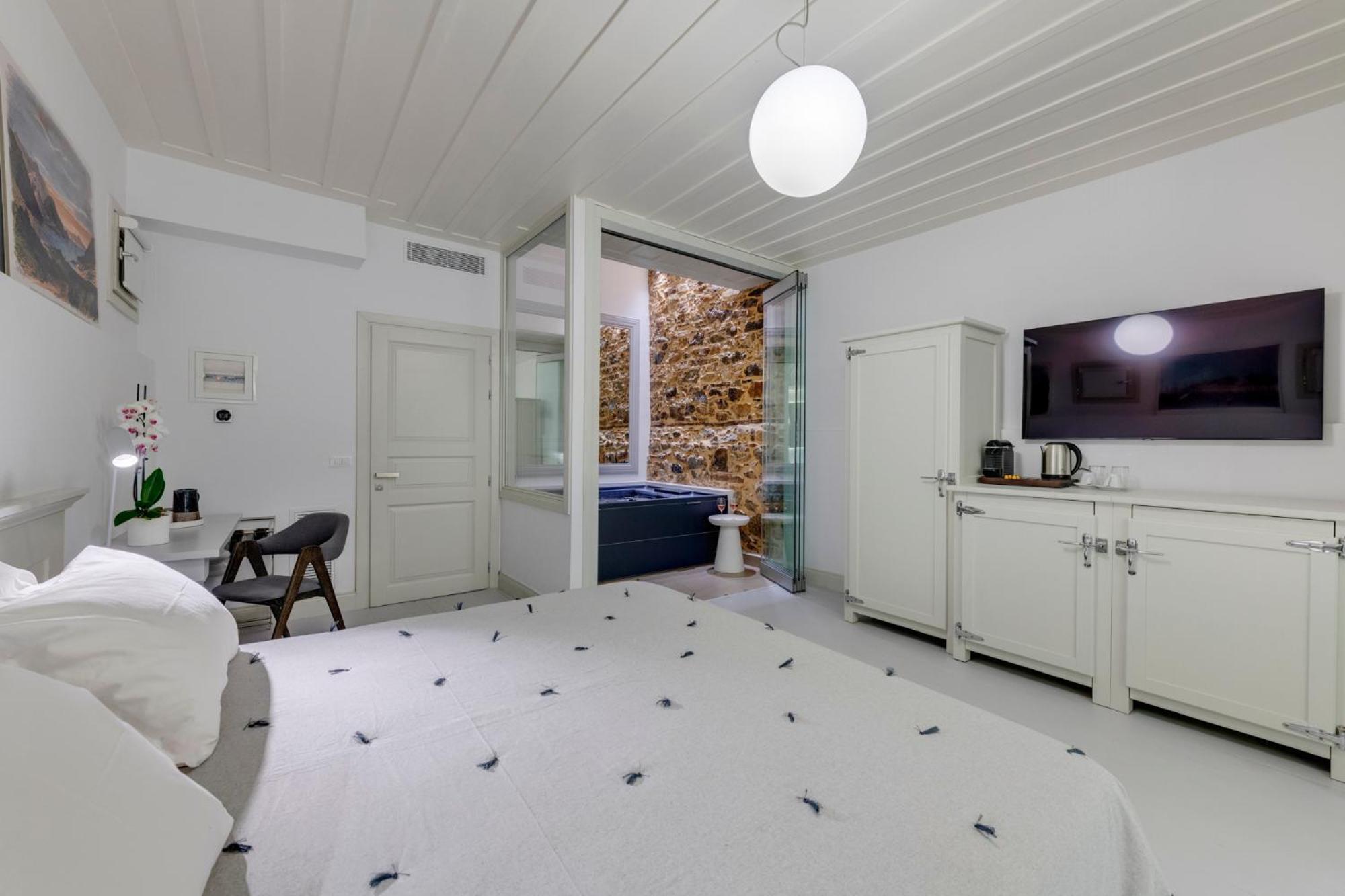 Skylight Hotel Ermoupoli Ngoại thất bức ảnh