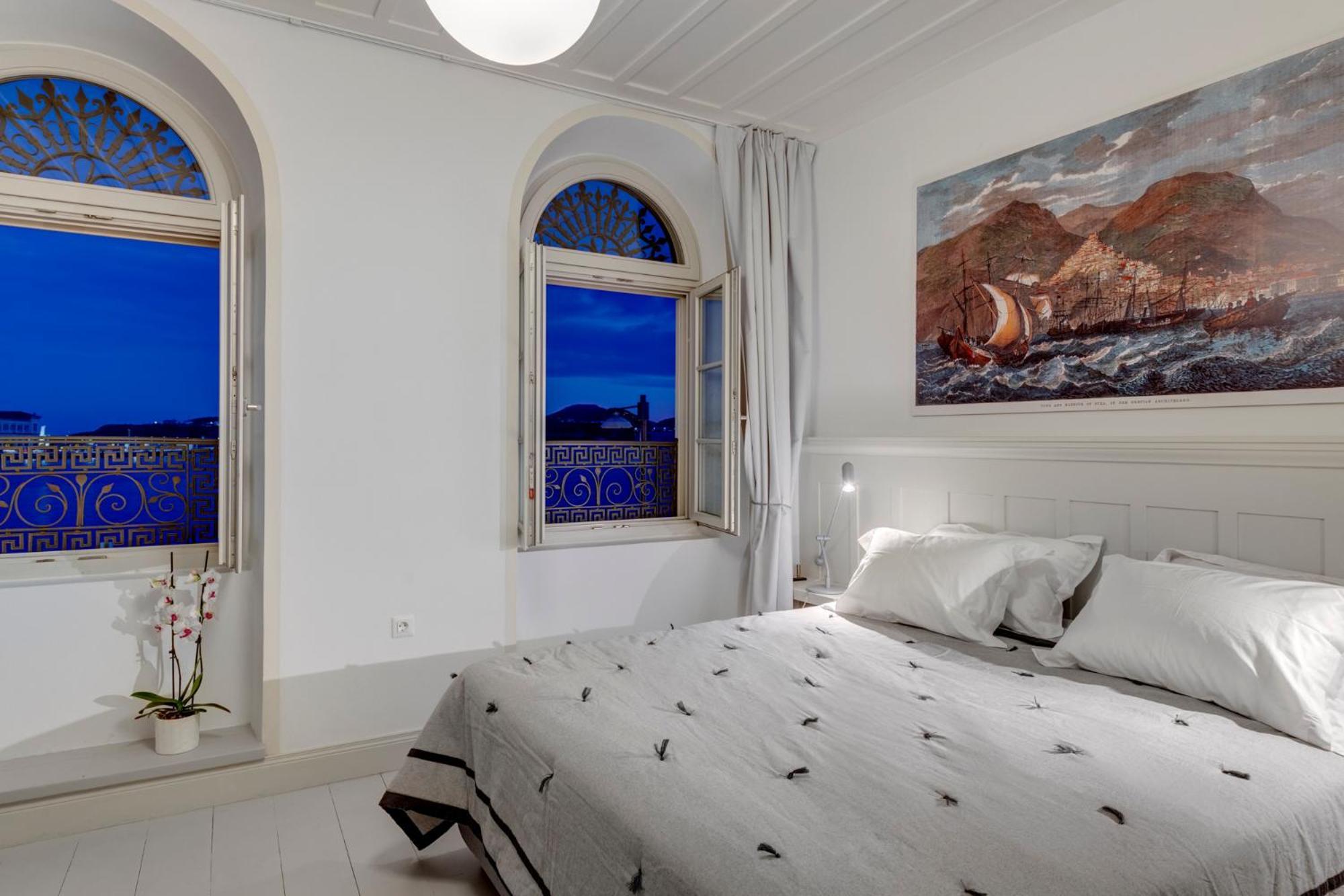 Skylight Hotel Ermoupoli Ngoại thất bức ảnh