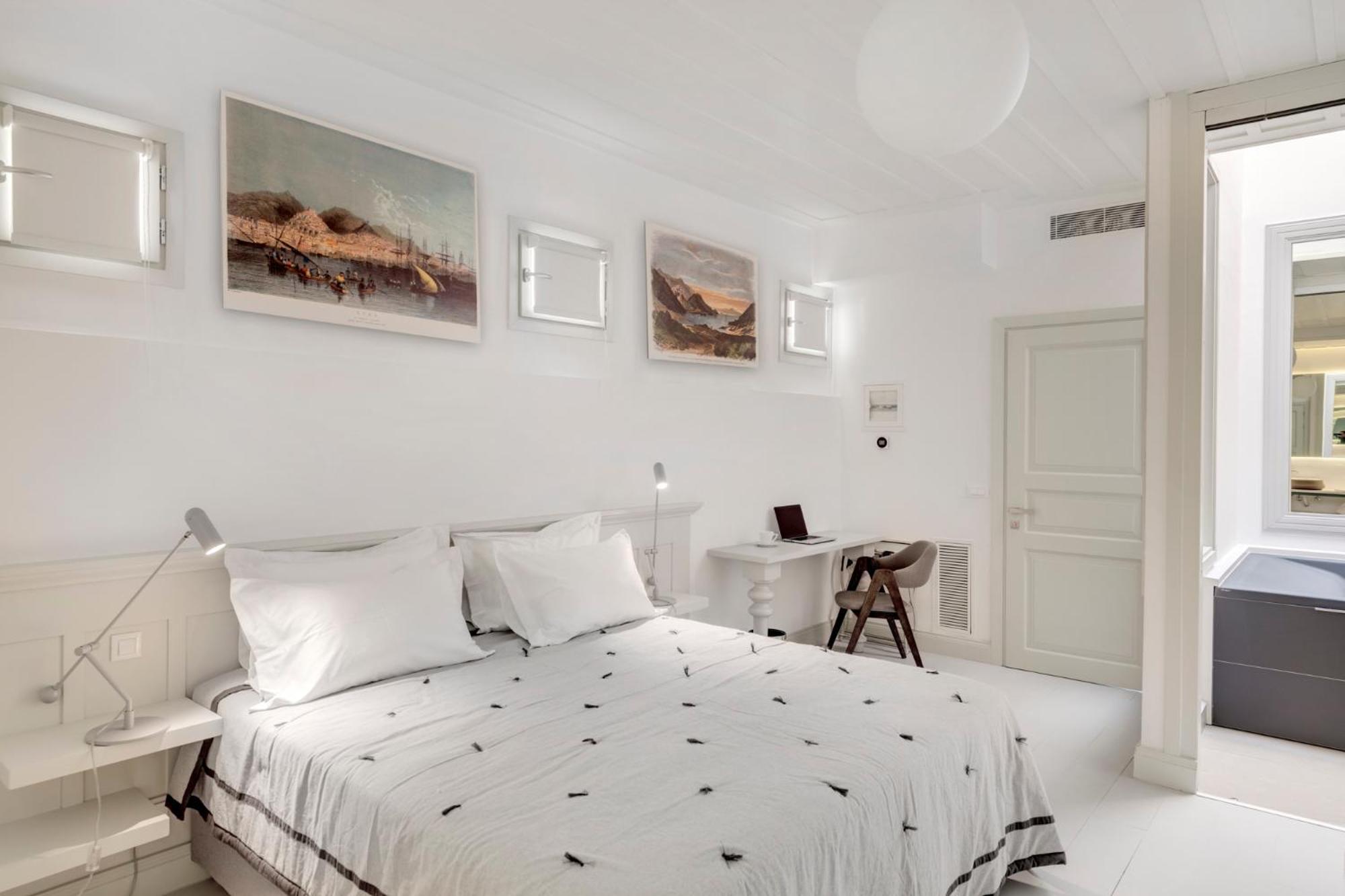 Skylight Hotel Ermoupoli Ngoại thất bức ảnh