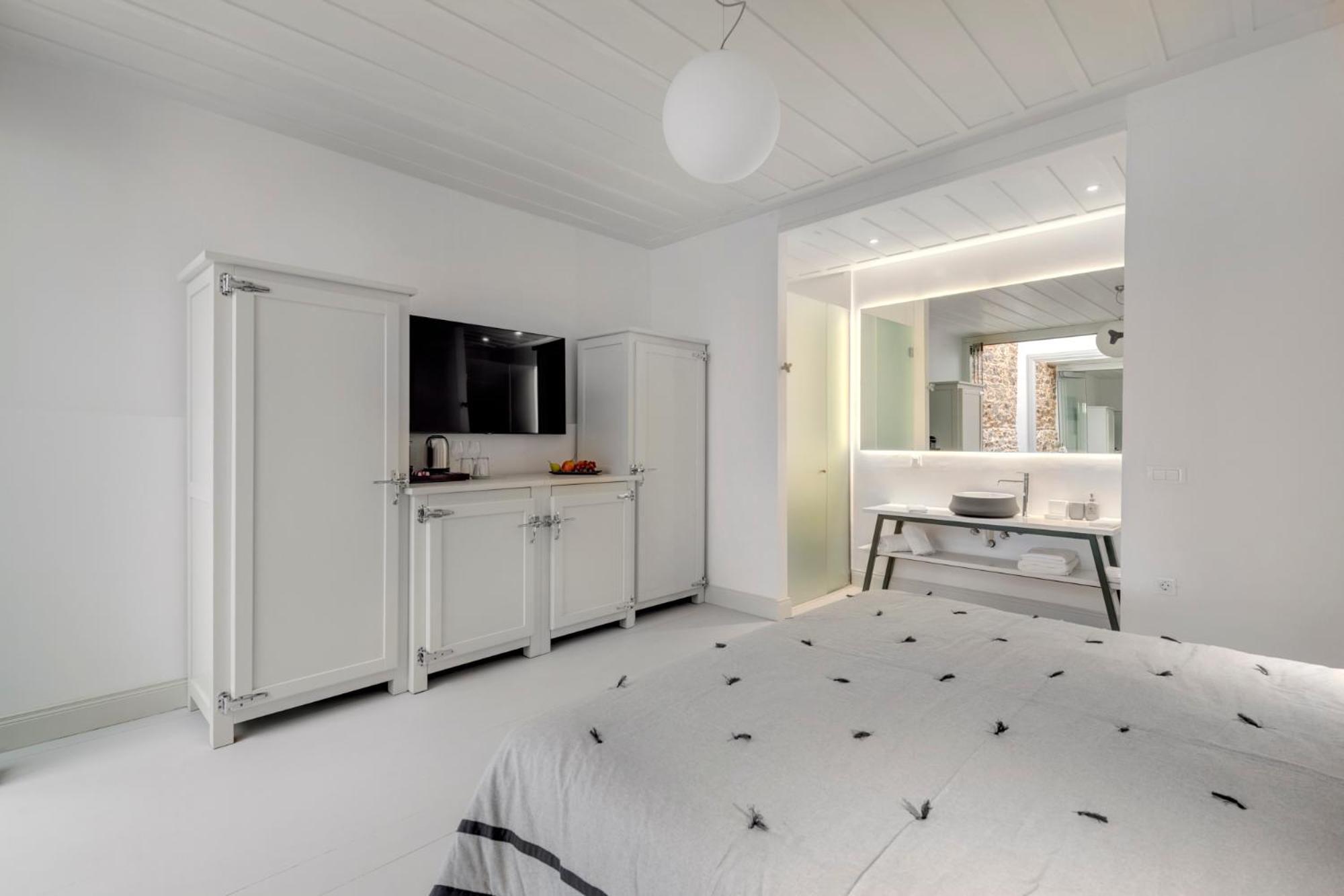Skylight Hotel Ermoupoli Ngoại thất bức ảnh