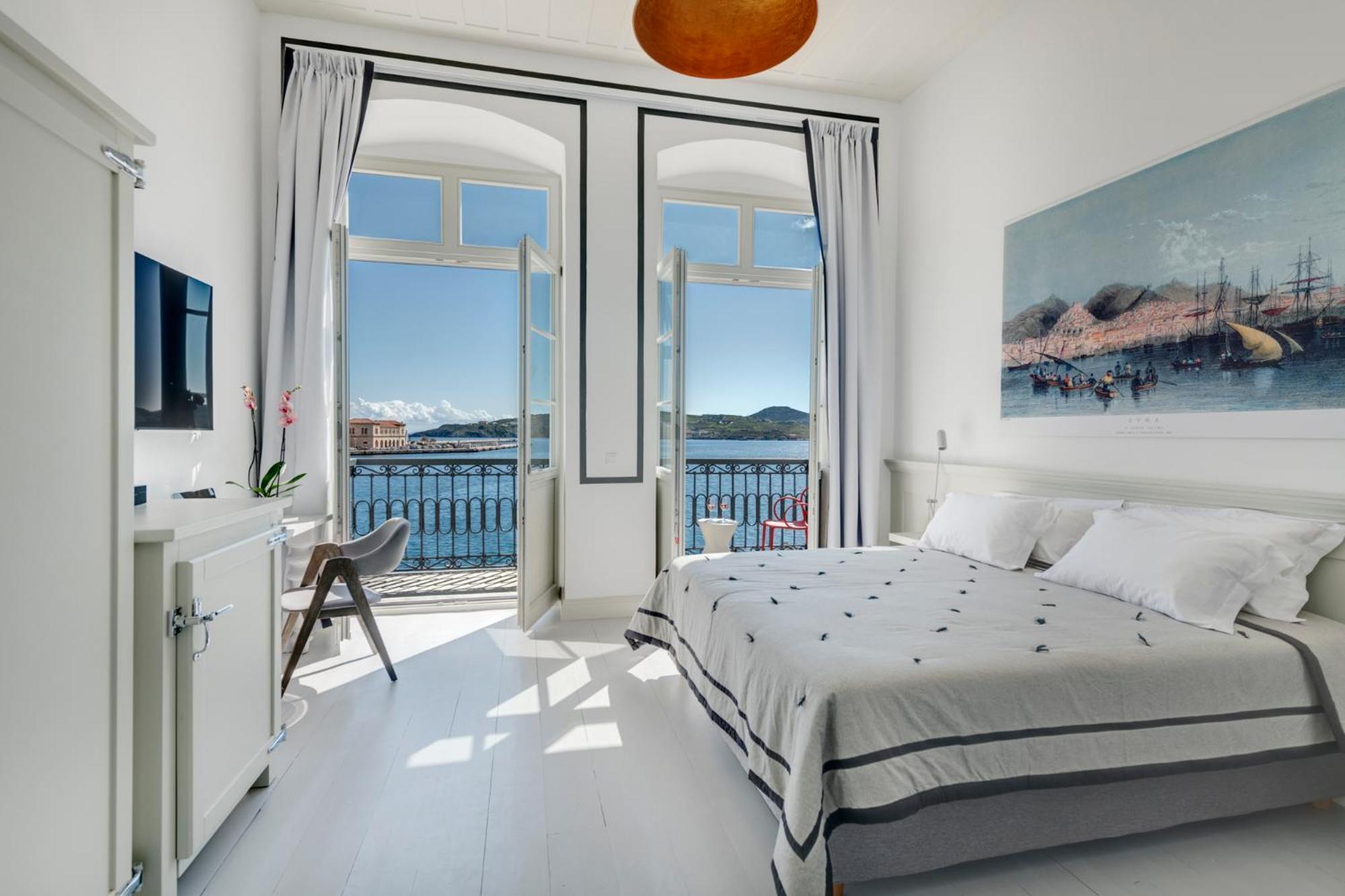 Skylight Hotel Ermoupoli Ngoại thất bức ảnh