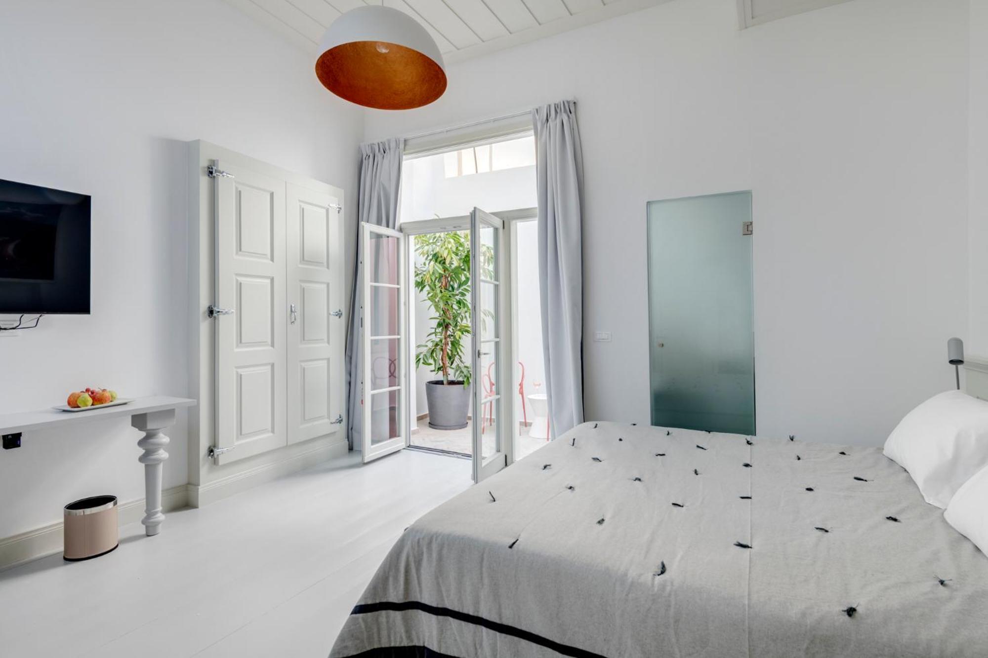 Skylight Hotel Ermoupoli Ngoại thất bức ảnh