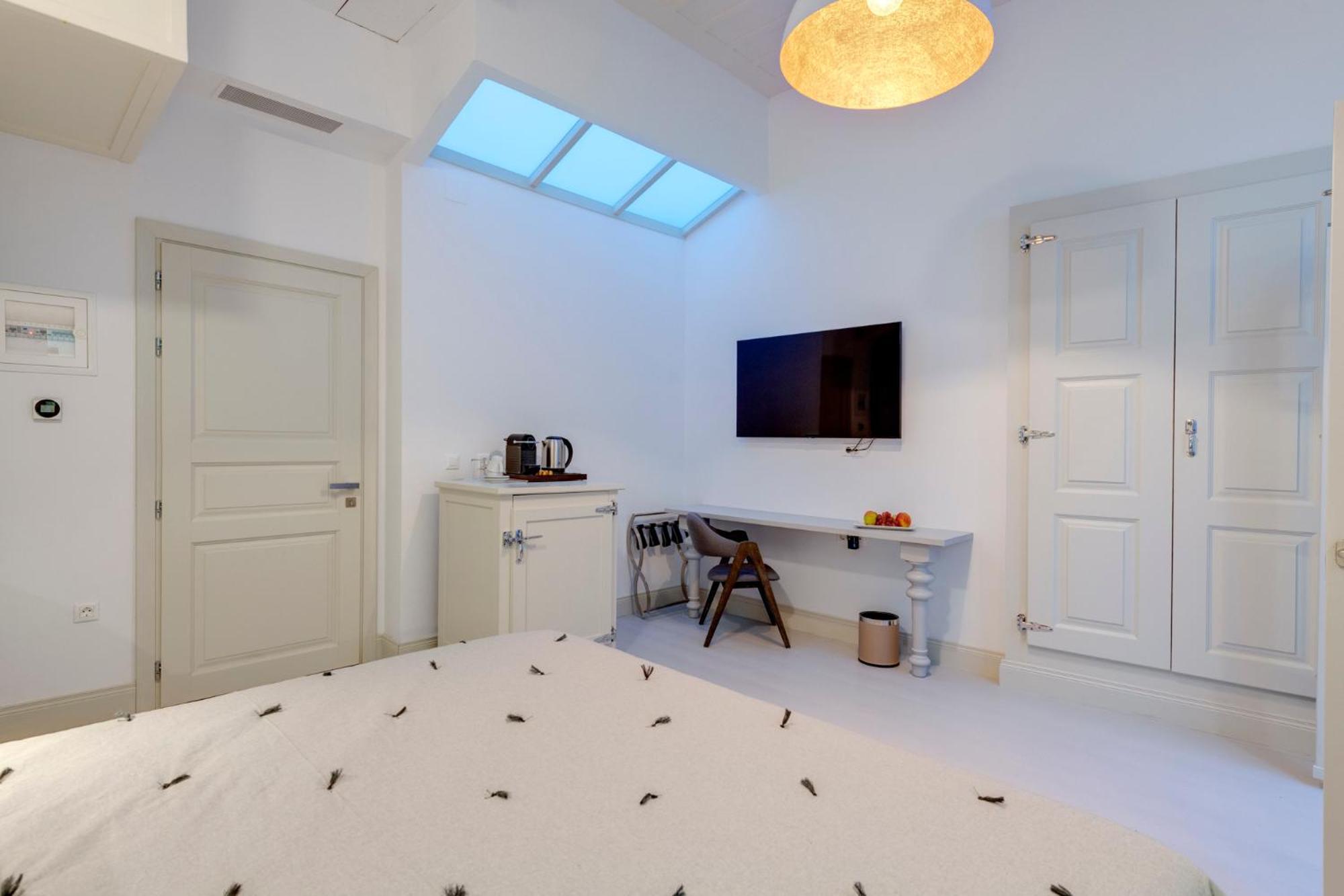 Skylight Hotel Ermoupoli Ngoại thất bức ảnh